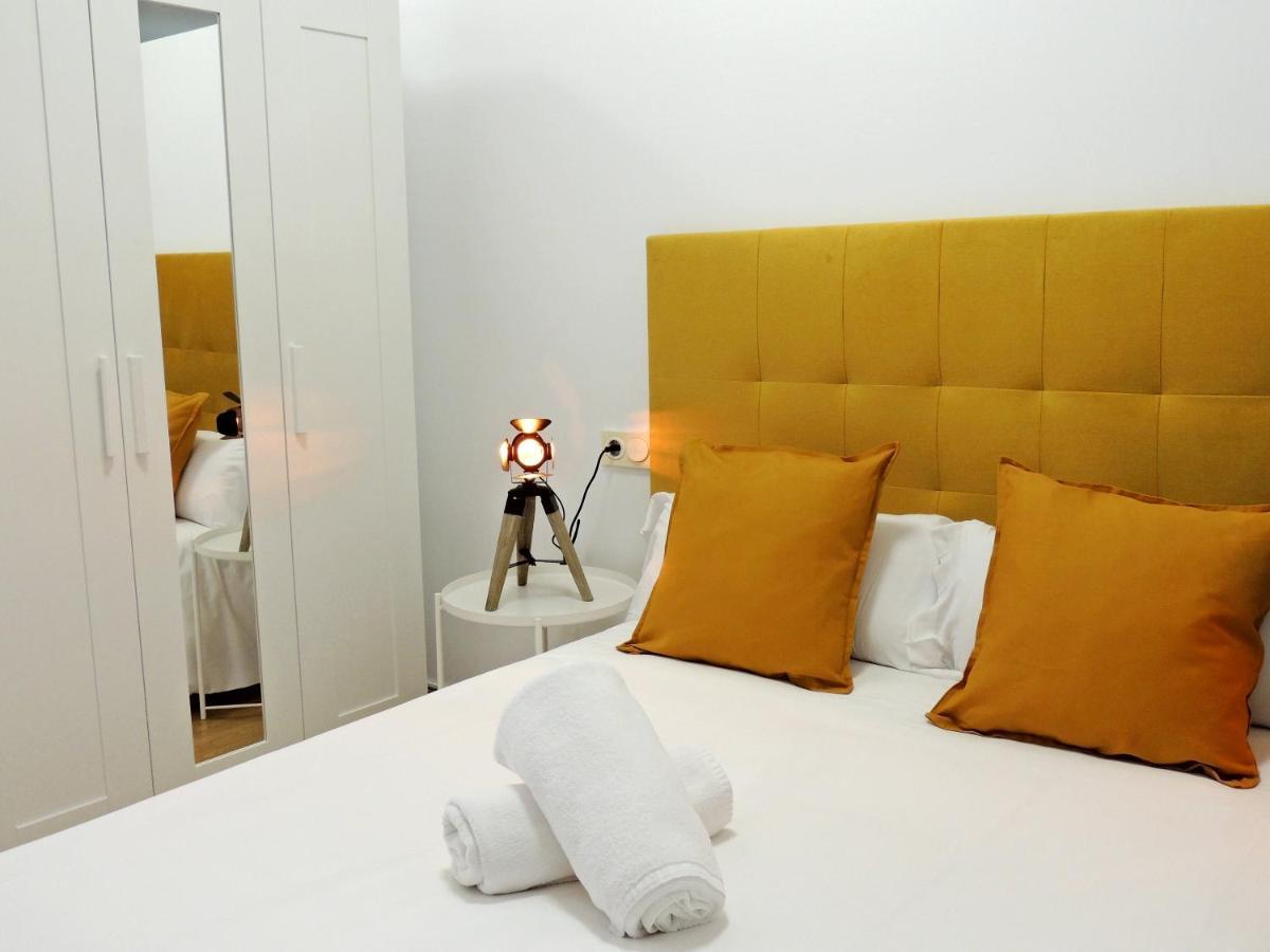 Casa Aurea-Apartamento Zona Antigua,Parking Y Wifi By Delabra Apartments Oviedo Buitenkant foto