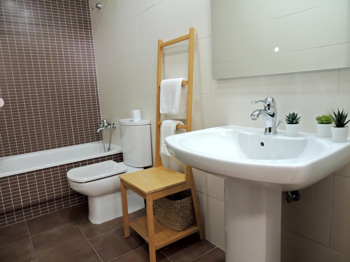 Casa Aurea-Apartamento Zona Antigua,Parking Y Wifi By Delabra Apartments Oviedo Buitenkant foto