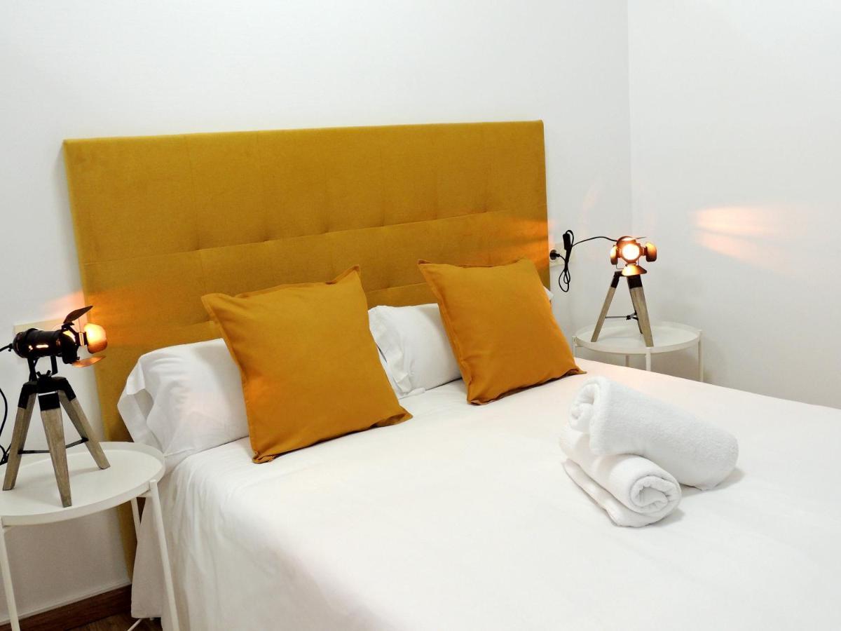 Casa Aurea-Apartamento Zona Antigua,Parking Y Wifi By Delabra Apartments Oviedo Buitenkant foto